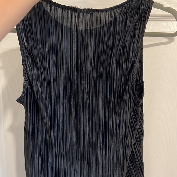 EVERLEIGH BLACK TOP - Picture 3 of 3